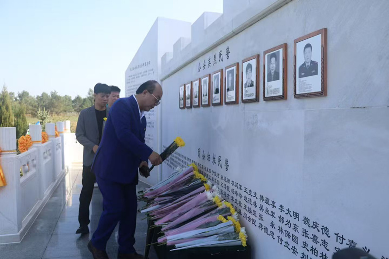 1759218339949814.jpg w3.jpg